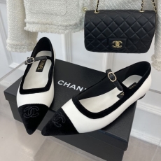 Chanel Low Shoes